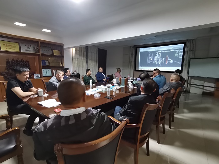 邵陽散辦領導及企業(yè)客戶來我公司考察(圖6) 邵陽散辦領導及企業(yè)客戶來我公司考察(圖6)